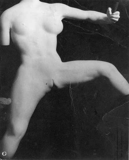 Marcel Duchamp; Plaster study for the figure in Étant donnés: 1° la chute d’eau, 2° le gaz d’éclairage, 1949 - Gelatin silver print, 23.5 x 19.1 cm.